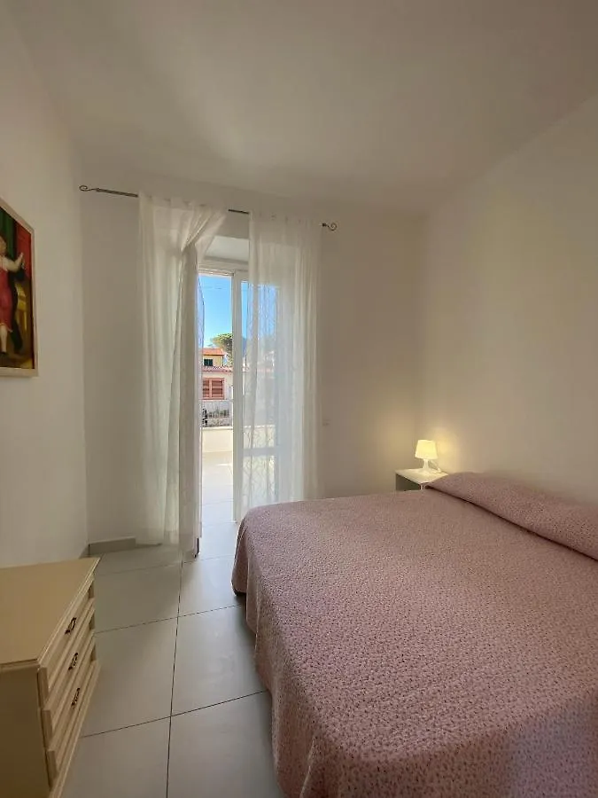 Apartment Villetta Sul Mare Rachele Marina di Campo Italy